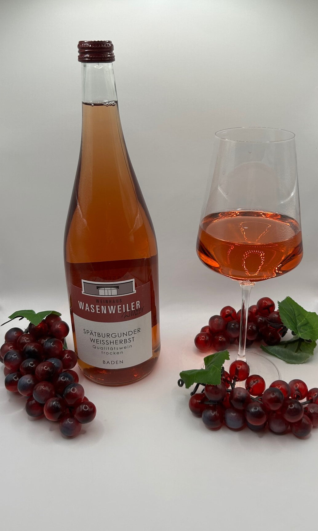 Flasche Wasenweiler Spätburgunder Weißherbst Wasenweiler – jetzt entdecken bei Weinamt