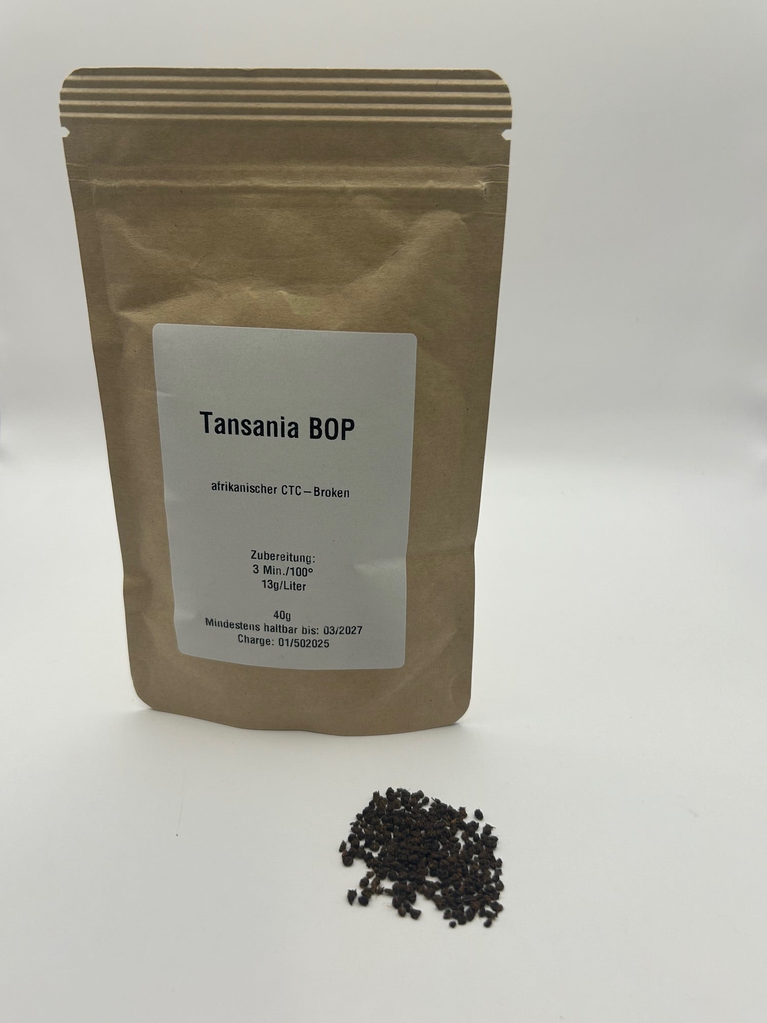 Tansania BOP Schwarztee lose in natürlicher Umgebung präsentiert – Produkt von Weinamt